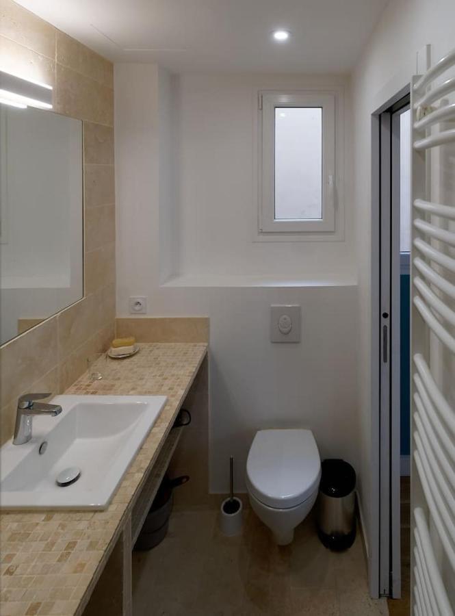 Quiet Apartment Near Montmartre Париж Екстериор снимка